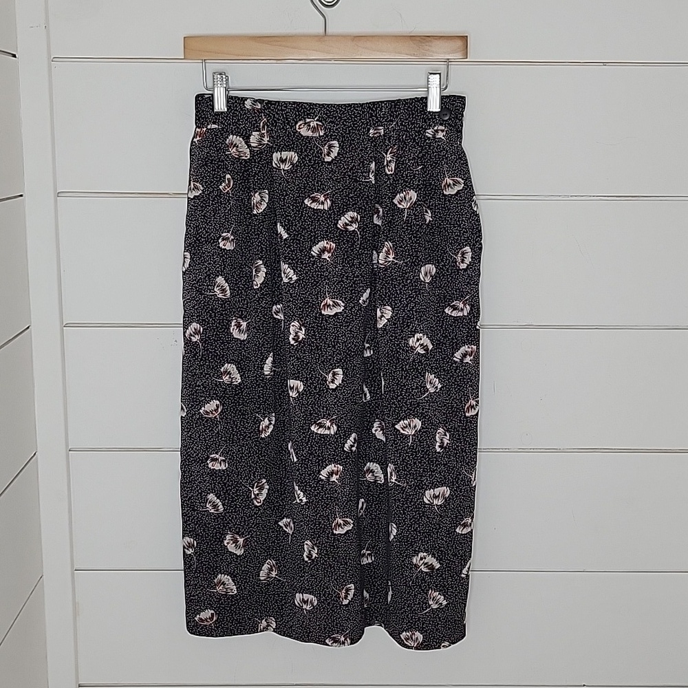 VINTAGE 90s Leslie Fay size 8 black with DANDELIONS white floral midi skirt